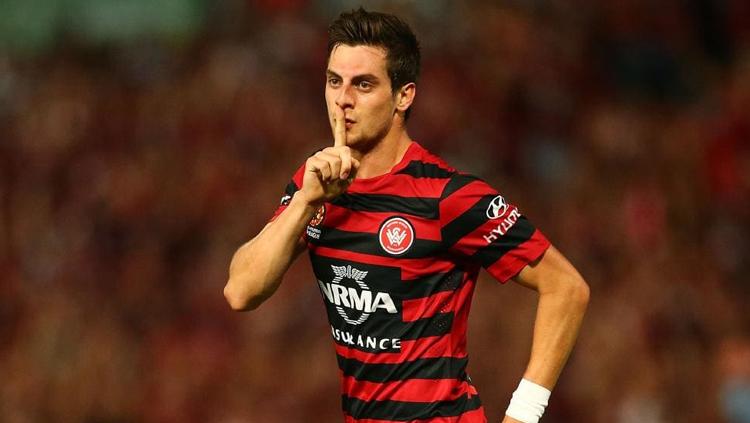 Tomi Juric saat melakukan selebrasi Copyright: INDOSPORT