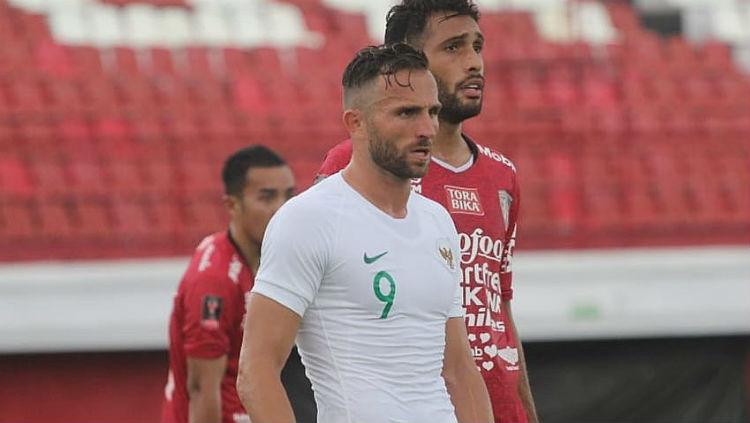 Ilija Spasojevic saat membela Timnas Indonesia melawan Bali United. Copyright: Instagram.com/Spaso_87