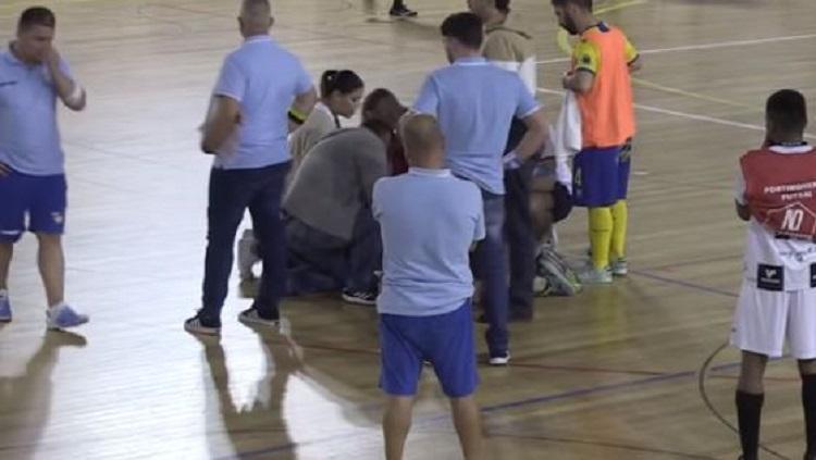 Pemain futsal Portugal meninggal dunia usai terkena serangan jantung saat bertanding - INDOSPORT