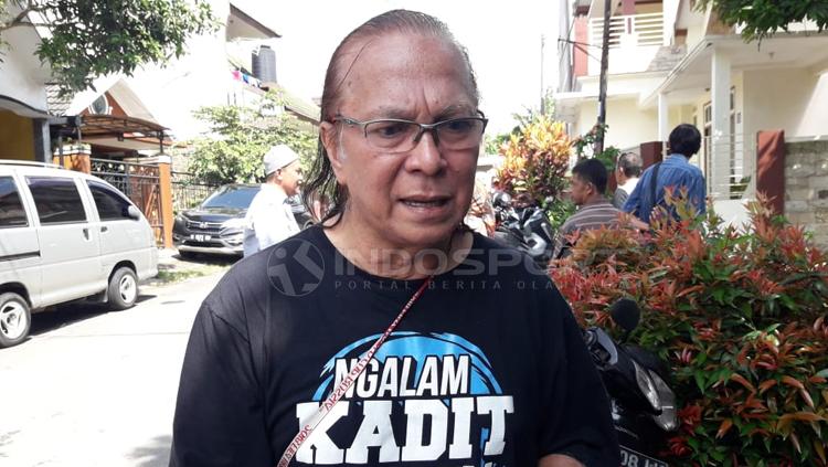 Salah satu pendiri Arema, Ovan Tobing menceritakan awal mula logo yang diciptakan Almarhum Rudi Satrio Lelono dengan filosofinya. - INDOSPORT