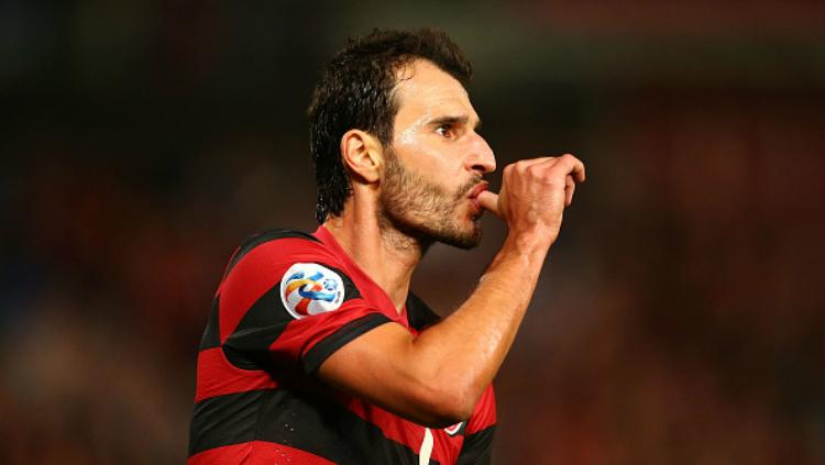 Selebrasi gol Labinot Haliti