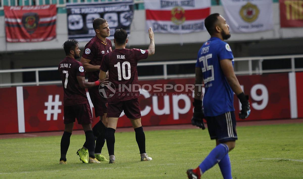 Pertandingan PSM Makassar vs Kaya FC.