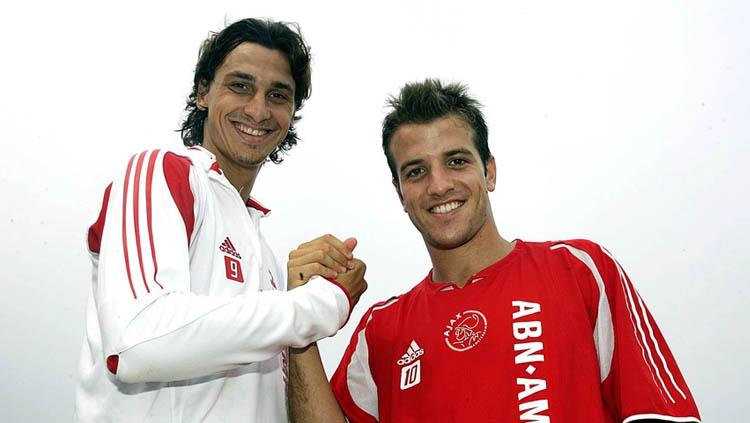 Rafael Van Der Vaart dan Zlatan Ibrahimovic ketika bermain di Ajax Amsterdam Copyright: Proshots