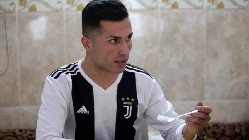 Pesepakbola Juventus, Cristiano Ronaldo saat berada di Irak. Foto: foxsportsasia Copyright: foxsportsasia