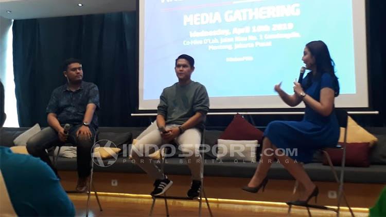 Bayu Aditya (tengah), pemain futsal profesional dalam sebuah acara Launching Paket Berlangganan Terbaru MNC Vision dan MNC Play - INDOSPORT