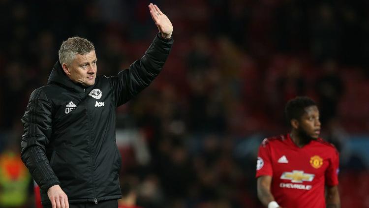 Ole Gunnar Solskjaer mengucapkan terima kasih kepada para suporter The Reds Devil usai pertandingan Manchester United vs Barcelona, Kamis (110419) dini hari WIB. twitter.com/manutd Copyright: twitter.com/manutd