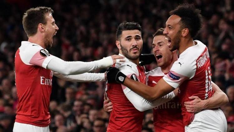 Pemain Arsenal merayakan gol ke gawang Napoli pada babak 8 besar Liga Europa, Jumat (12/04/19), di Stadion Emirates. Copyright: Catherine Ivill/Getty Images