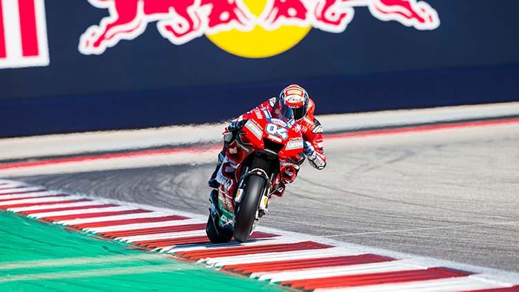 Aksi Andrea Dovizioso, sang pemuncak klasemen, di MotoGP Amerika Senin (15/04/19). Foto: Christian Pondella/Getty Images