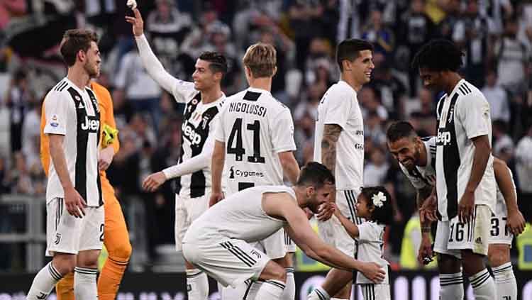 Ekspresi kegembiraan para pemain Juventus saat memastikan Scudetto 2018-19.