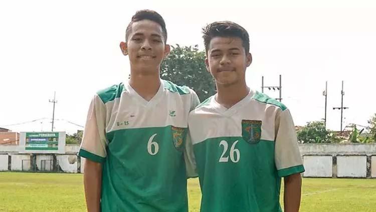 Syukran Arabia Samual dan Andrian Rusdianto, pemain baru Persebaya U-16. Copyright: Dok. Persebaya