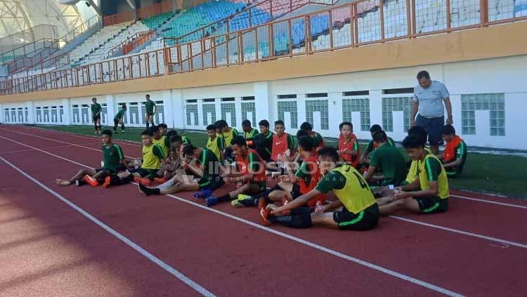 Proses Seleksi Timnas Indonesia U-19 di Stadion Wibawa Mukti, Cikarang (25-04-2019). Foto: Shintya Anya Maharani/INDOSPORT