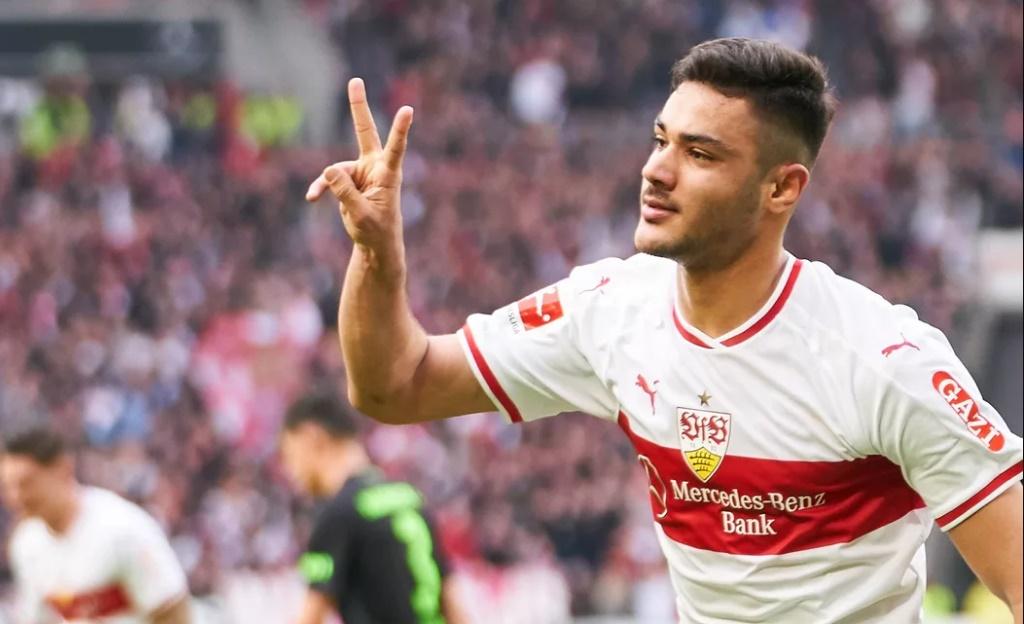 Bek Tengah Stuttgart, Ozan Kabak menjadi pilihan alternatif AC Milan selain Dejan Lovren dan Kostas Manolas.
