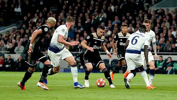 Situasi pertandingan Tottenham Hotspur vs Ajax di leg pertama Liga Champions. Soccrates/Getty Images Copyright: Soccrates/Getty Images