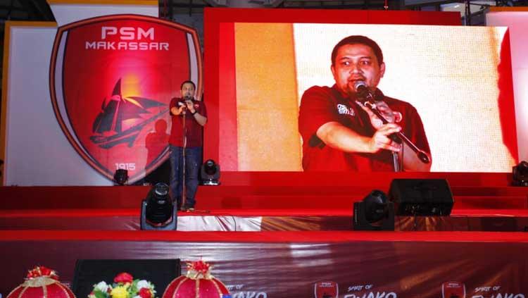 CEO PSM Makassar, Munafri Arifuddin memberikan pidato di acara peluncuran jersey baru.