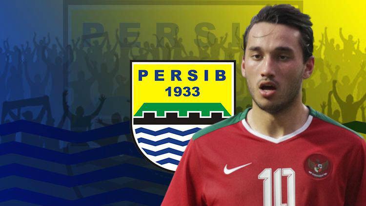 Ezra Walian dikaitkan dengan Persib Bandung