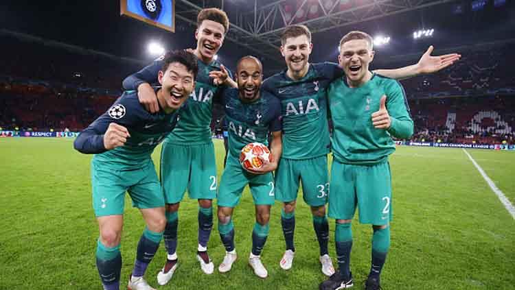 Selebrasi para pemain Tottenham Hotspur saat memastikan diri ke final Liga Champions 2018-19.