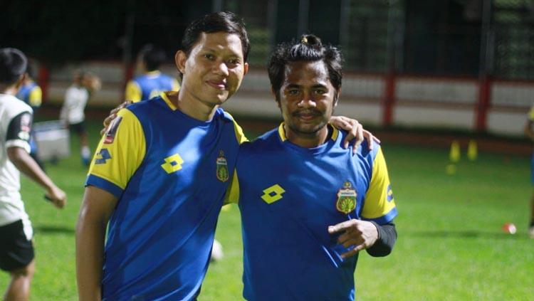 Ilham udin dan Adam Alis saat jalani latihan. Copyright: Media Bhayangkara
