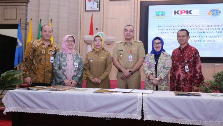 Bank bjb bersama Pemerintah Daerah Kota dan Kabupaten Banten menandatangani Perjanjian Kerjasama tentang Optimalisasi Pendapatan Daerah dari Sektor Pajak Daerah, Senin (13/05/19).