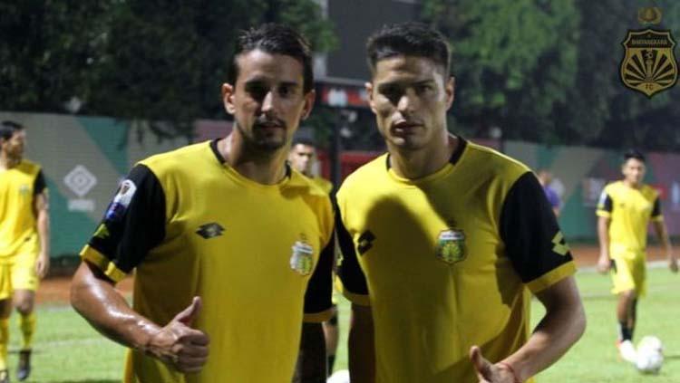 Dua pemain baru Bhayangkara FC untuk Liga 1 2019, Flavio Beck Junior (kiri) dan Ramiro Fergonzi. Copyright: Instagram.com/bhayangkarafc