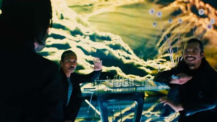 Yayan Ruhian dan Cecep Arif Rahman saat memperagakan aksi pencak silat di film John Wick Copyright: Youtube LionsGate