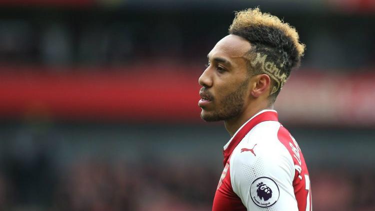 Striker Arsenal, Pierre-Emerick Aubameyang, punya sejumlah tato menarik.
