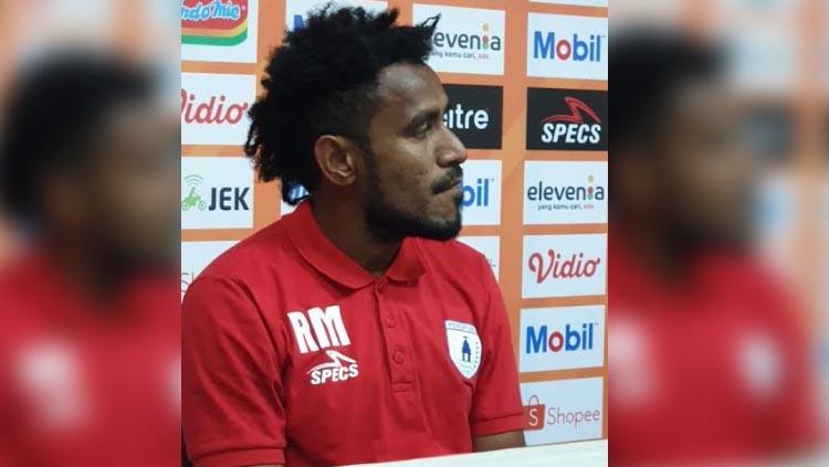 Gelandang Bertahan Persipura Jayapura, Ronaldo Meosido. - INDOSPORT