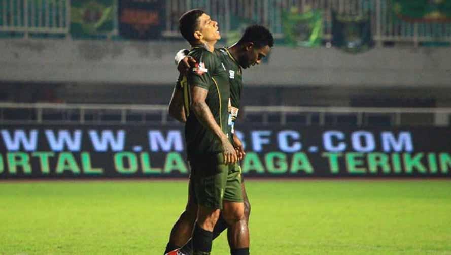 Striker TIRA-Persikabo, Ciro Alves saat laga melawan Perseru Badak Lampung, Sabtu (18/05/19), di Stadion Pakansari. Foto: Instagram@pstni_official Copyright: Instagram/@pstni_official