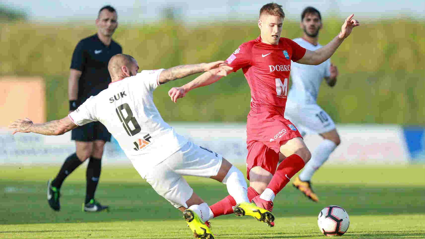 Aksi pemain berdarah Indonesia Joey Suk dalam laga HNK Gorica vs Osijek, Selasa (21/5/19).