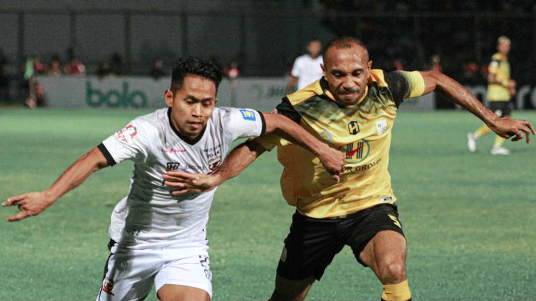 Aksi Andik Vermansyah di laga Barito Putera vs Madura United, Jumat (24/05/19). Copyright: twitter.com/MaduraUnitedFC