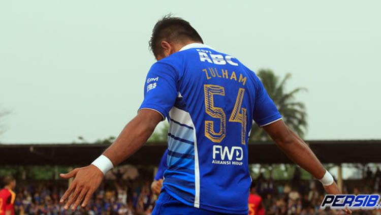 Selebrasi CR7 eks Persib Bandung Zulham Zamrun. Copyright: persib.co.id