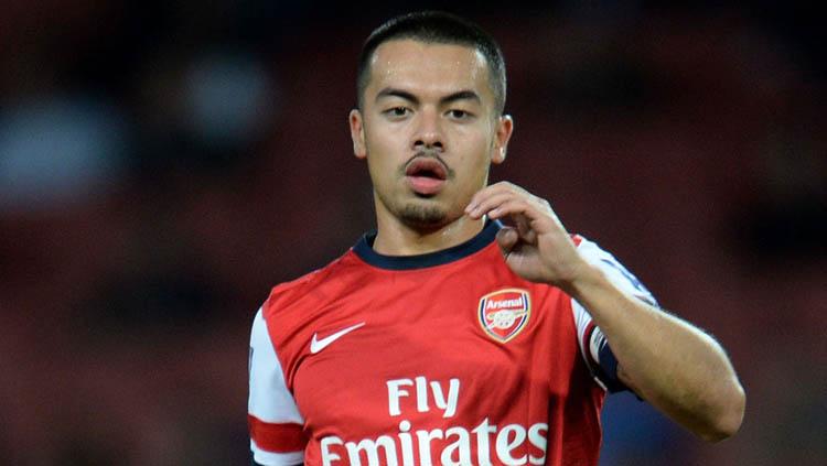 Nico Yennaris, pemain naturalisasi China yang pertama