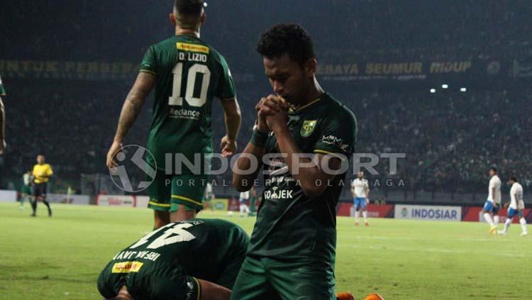 Selebrasi gol Osvaldo Haay di laga Persebaya vs PSIS, Liga 1 2019, Kamis (30/05/19). - INDOSPORT