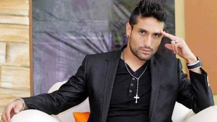 Mantan pesepakbola, Gaston Castano. Foto: serumpi.com