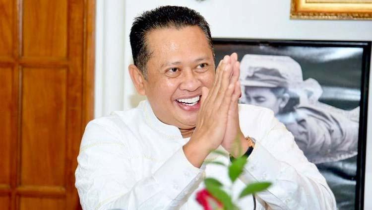 Ketua DPR RI Bambang Soesatyo mendukung langkah Komite Perubahan Sepak Bola Nasional yang ingin KLB PSSI dipercepat. - INDOSPORT