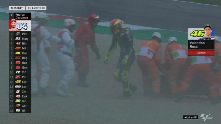 Valentino Rossi jatuh di GP Italia 2019. - INDOSPORT