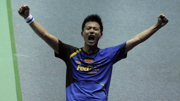 Cai Yun selebrasi usai menumbangkan Lee Yong Dae/Kim Sa Rang di Piala Thomas 2012.