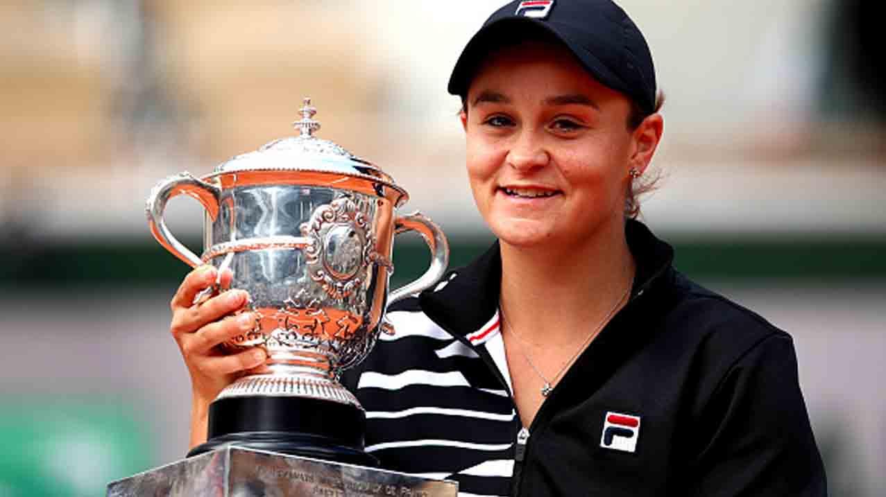 Petenis Ashleigh Barty hinga Emma Raducanu masuk nominasi ajang penghargaan tertinggi insan-insan olahraga dunia bertajuk Laureus World Sports Awards 2022.