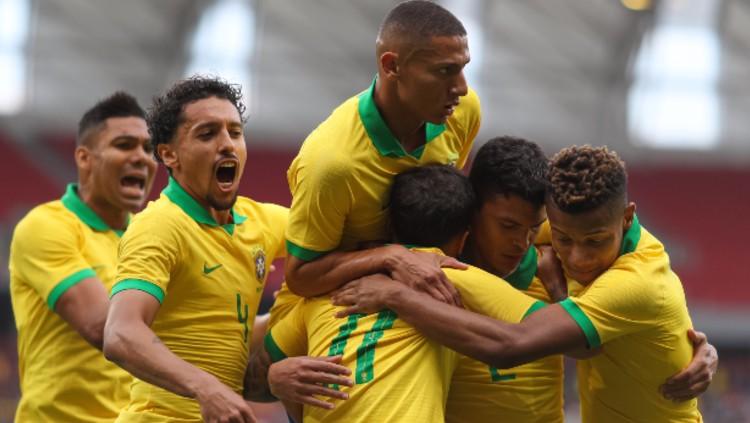 Para pemain Brasil merayakan permainan apik mereka dalam pertandingan persahabatan sebelum Copa America 2019. Foto: Buda Mendes/Getty Images) - INDOSPORT