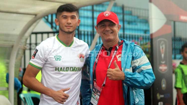 Kevin Gomes de Oliveira (kiri) & Gomes de Oliveira (kanan) Copyright: Ronald Seger Prabowo/INDOSPORT
