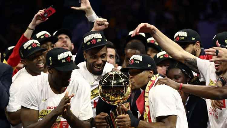 Kegembiraan para pemain Toronto Raptors usai kalahkan Golden State Warriors sekaligus juara NBA musim 2019 di Oracle Arena. Jumat, 14/06/19.