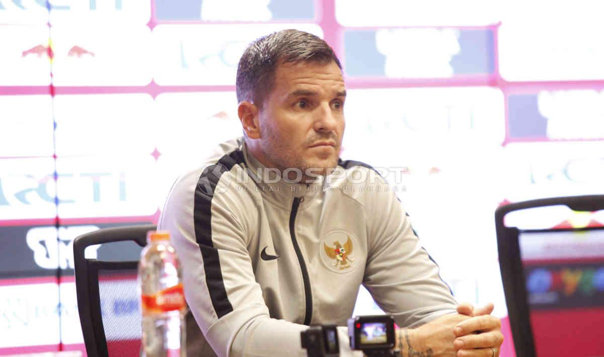Pelatih Timnas Indonesia, Simon Mcmenemy.
