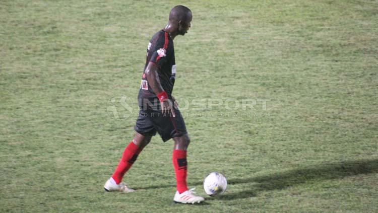 Bek Persipura Jayapura asal Brasil, Andre Ribeiro.