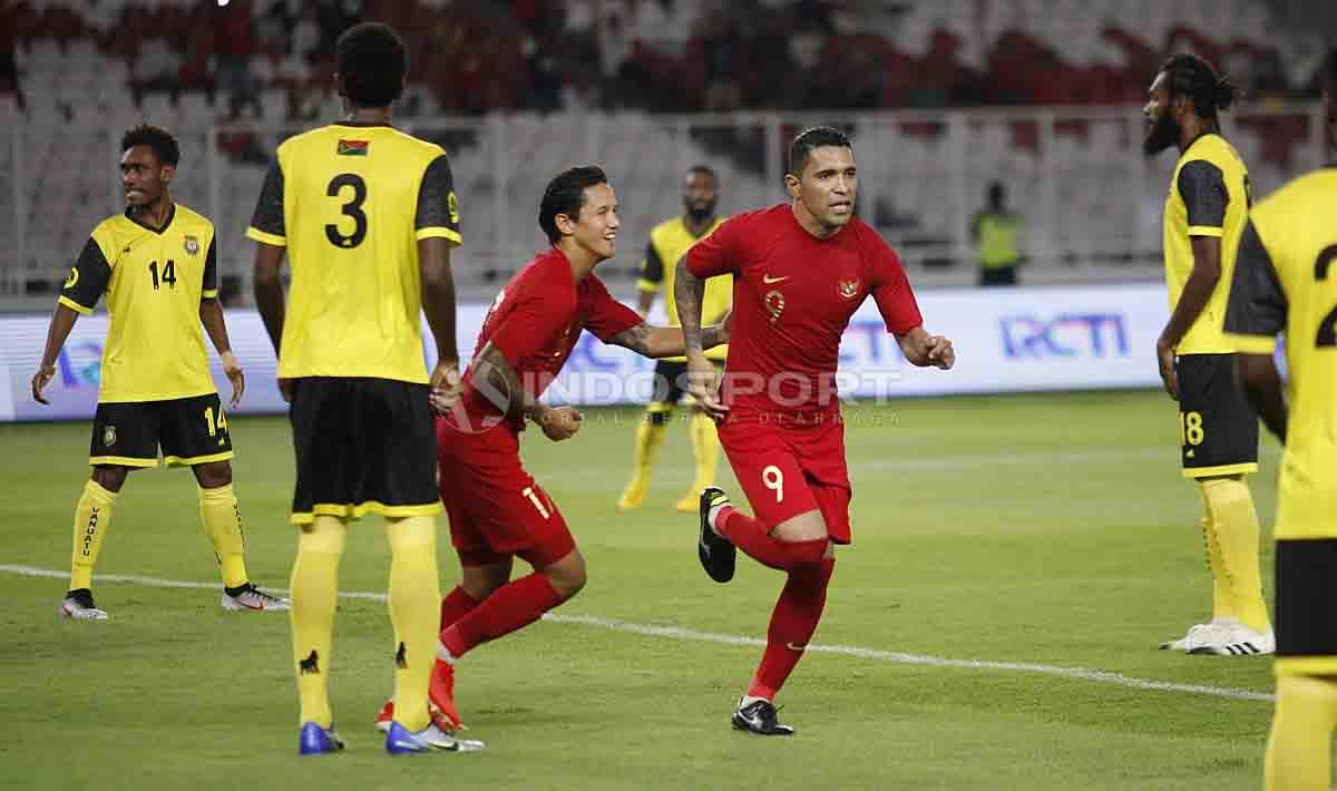 Beto Goncalves dan Irfan Bachdim akan melakukan selebrasi. di Stadion Utama Gelora Bung Karno, Sabtu (15/06/19). Foto Herry Ibrahim - INDOSPORT