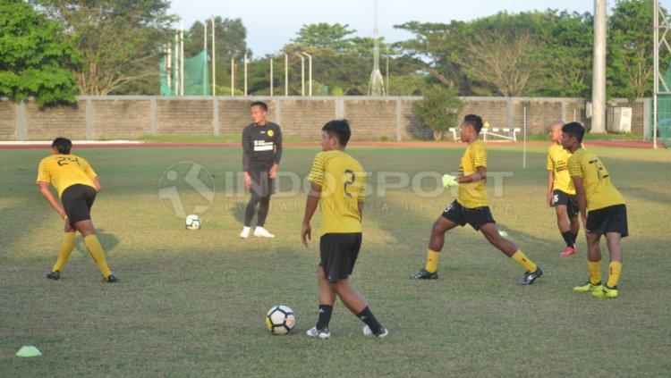 Skuat Sriwijaya FC terus fokus berlatih jelang Kick-off Liga 2 2019. (Muhammad Effendi/INDOSPORT) Copyright: Muhammad Effendi/INDOSPORT