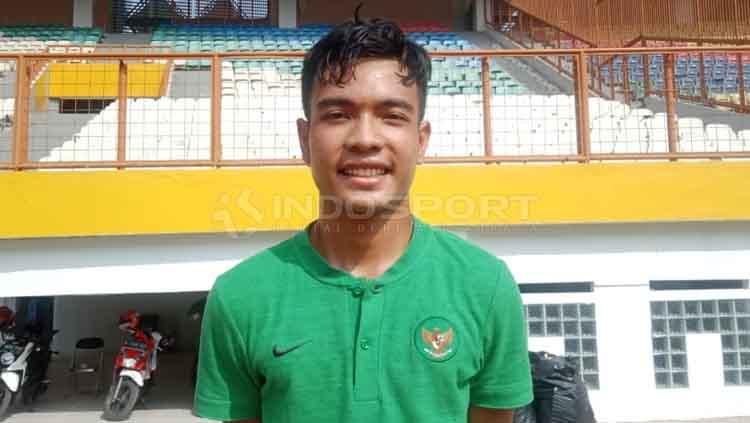Brylian Aldama saat membela Timnas Indonesia U-19. Kini gelandang Persebaya Surabaya itu dipinjamkan ke klub Liga 2 PSCS Cilacap.