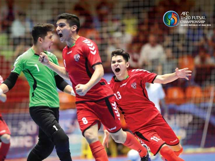 Selebrasi pemain Afganistan usai menang atas Indonesia U-20 pada pertandingan semifinal Piala AFC U-20 Futsal 2019, Kamis (20/06/19), di Tabriz, Iran. Foto: Twitter@theafcdotcom Copyright: Twitter@theafcdotcom
