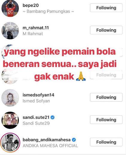 Postingan Rian Ekky disukai para pemain sepak bola profesional. Copyright: Instagram/Rian Ekky