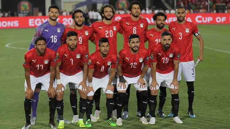 Skuat Timnas Mesir pada laga pembuka Piala Afrika melawan Zimbabwe di Cairo International Stadium, Sabtu (22/06/19).