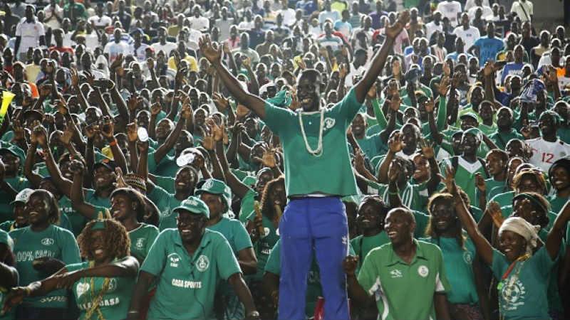 Suporter setia Timnas Burundi yang bakal mendukung negaranya di Piala Afrika 2019,Cemil Oksuz/Anadolu Agency/Getty Images