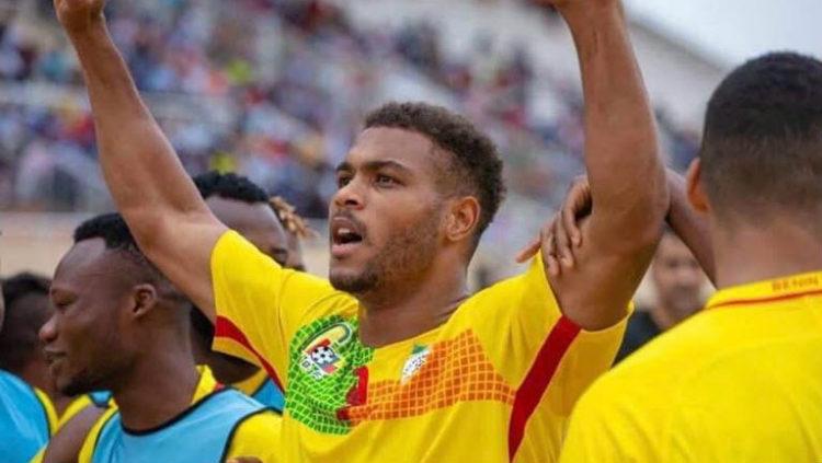 Penyerang Timnas Benin, Steve Mounie saat merayakan selebrasi. Copyright: citizentv.co.ke